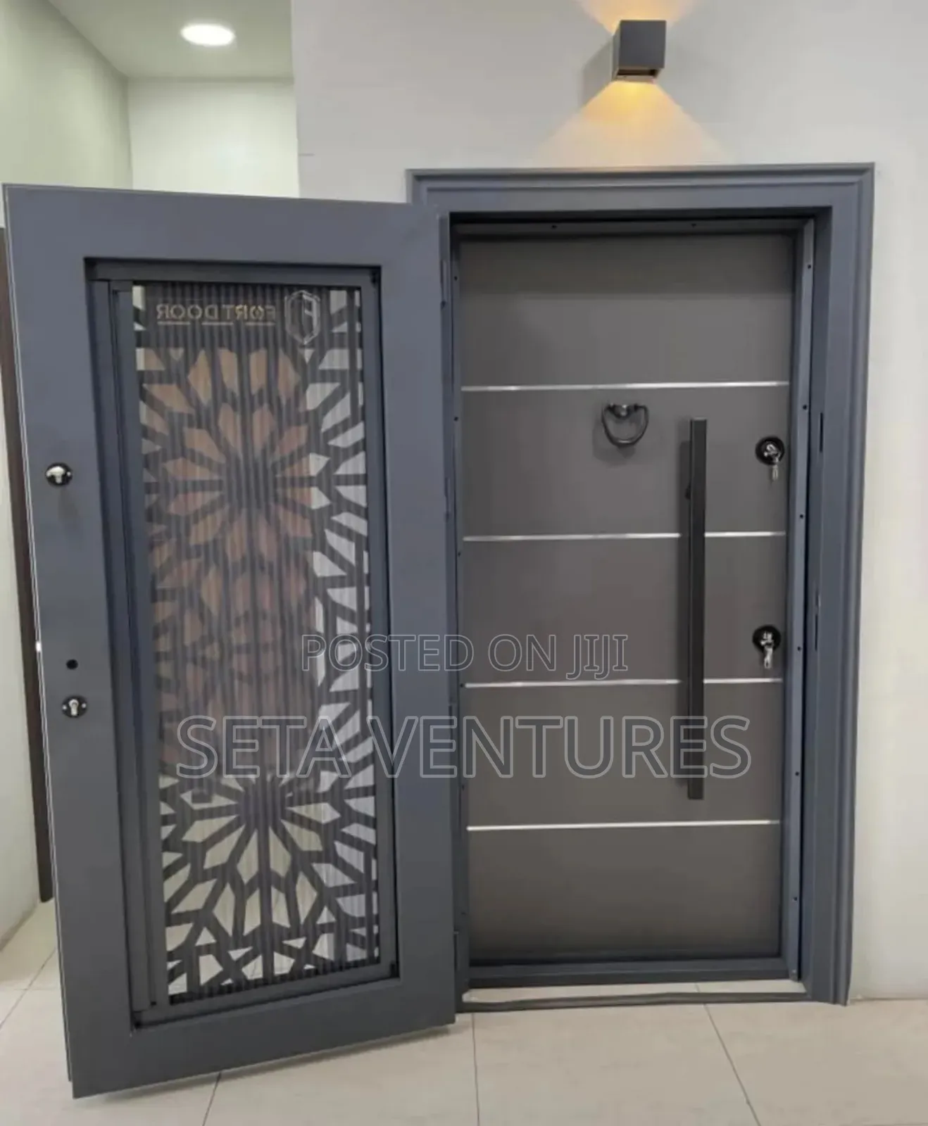 Door in Door