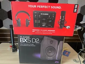 M Audio Air Recording Bundle With BX5 D2 Monitors