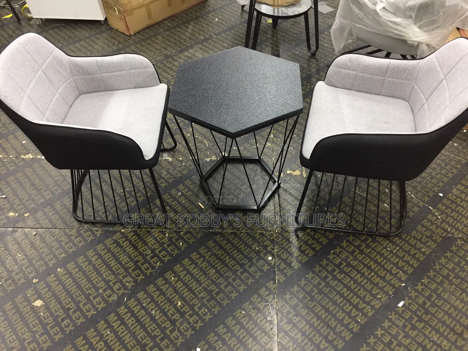 Outdoor Seating (Tempered Glass)