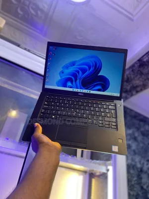 Photo - Laptop Dell Latitude 7480 8GB Intel Core I5 SSD 256GB
