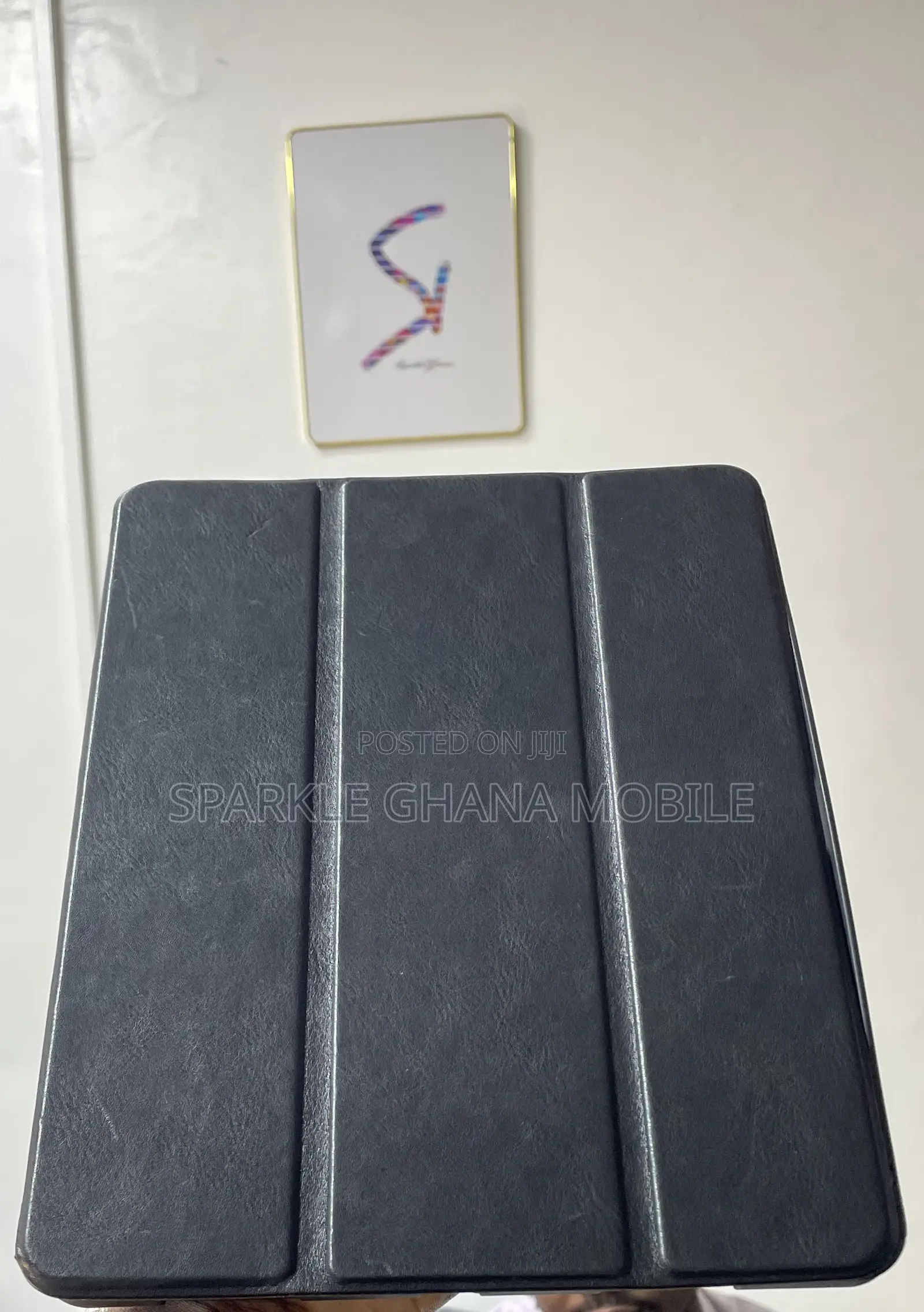 iPad 10 Gen ( Cobak Case) Black Back Case