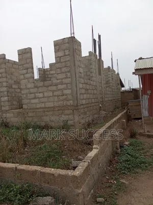 6bdrm Duplex in Kasoa for sale