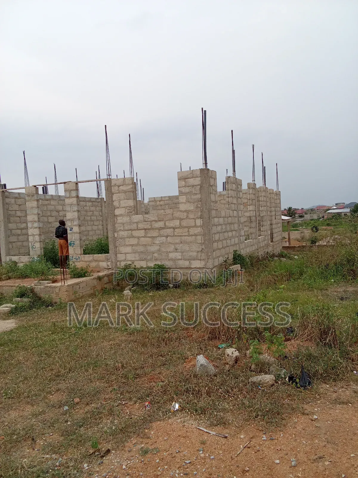 6bdrm Duplex in Kasoa for sale