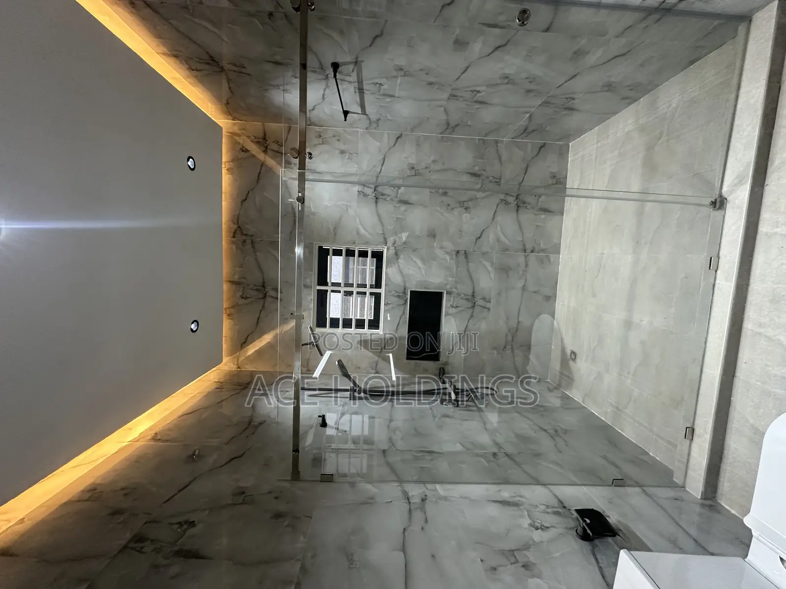 3bdrm House in Oyarifa for sale