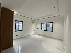 3bdrm House in Oyarifa for sale