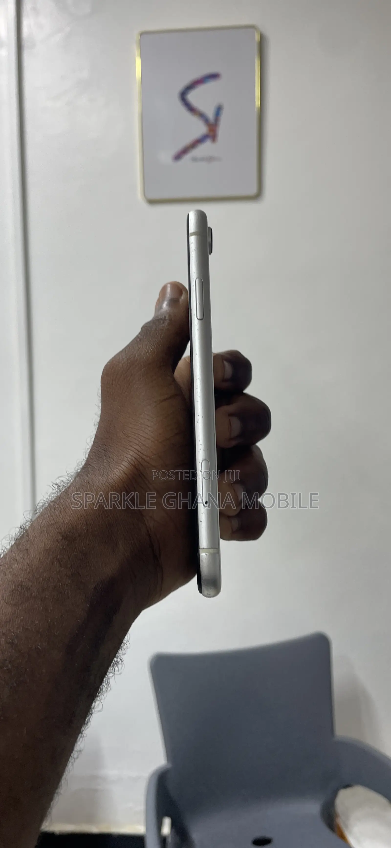 Apple iPhone XR 64 GB White
