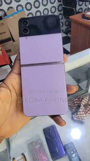 Samsung Galaxy Z Flip4 256 GB Pink