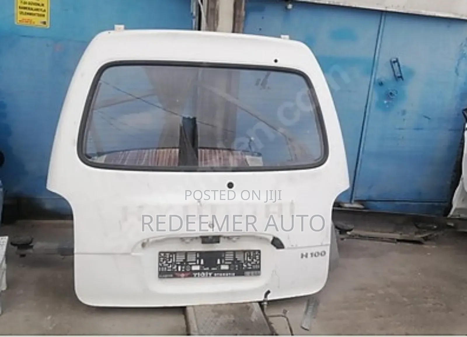 Hyundai H 100 Boot; Hyundai Grace Boot