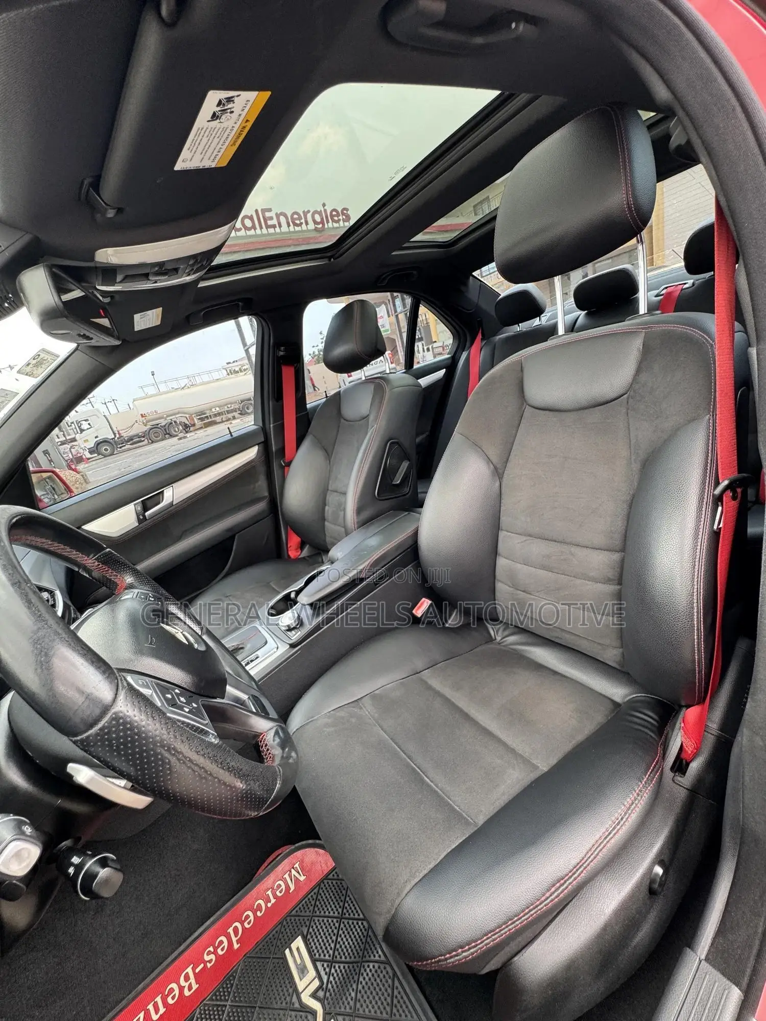 Mercedes-Benz C250 2014 Red