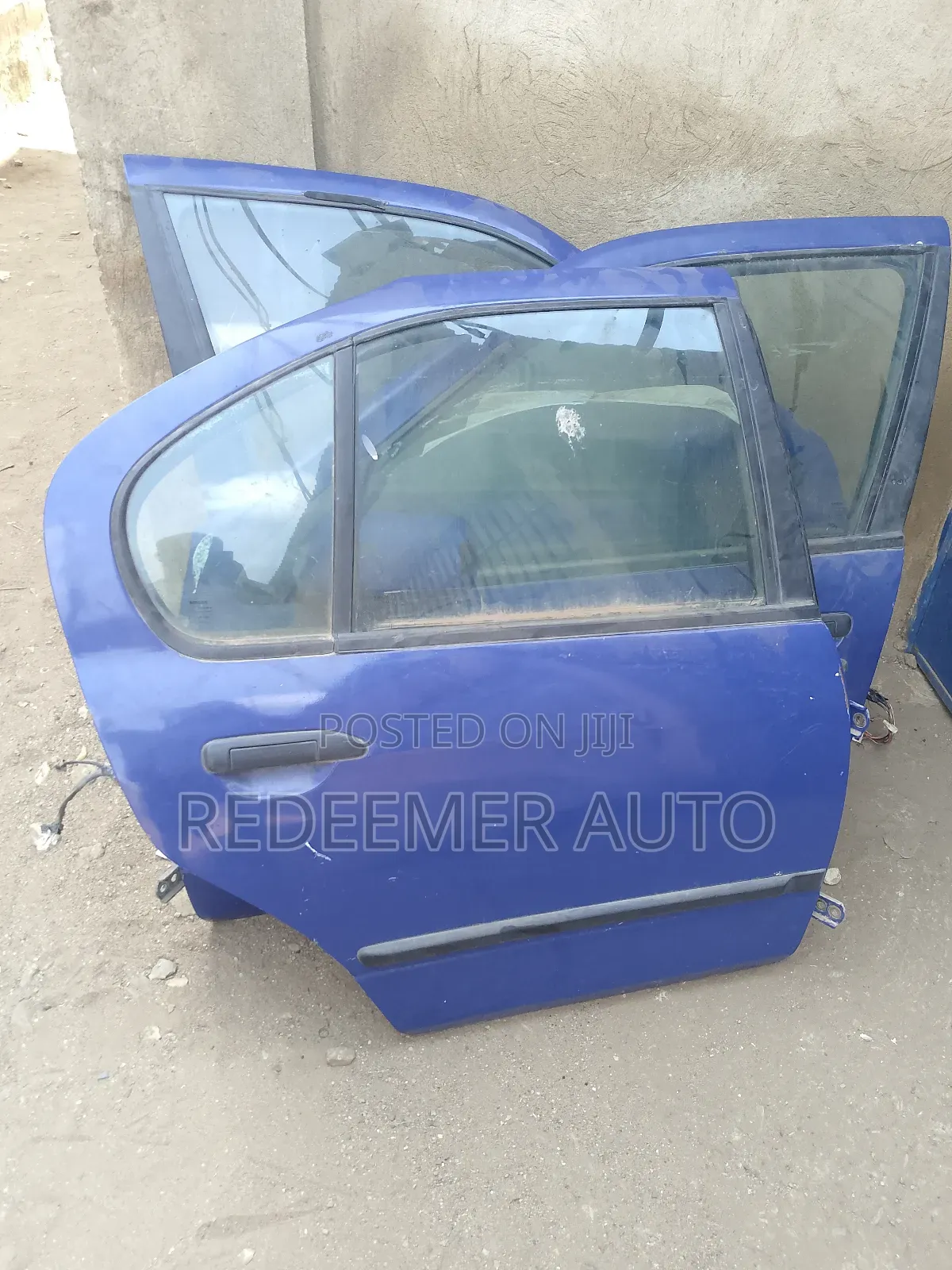 Nissan Primera Door; P12 Door