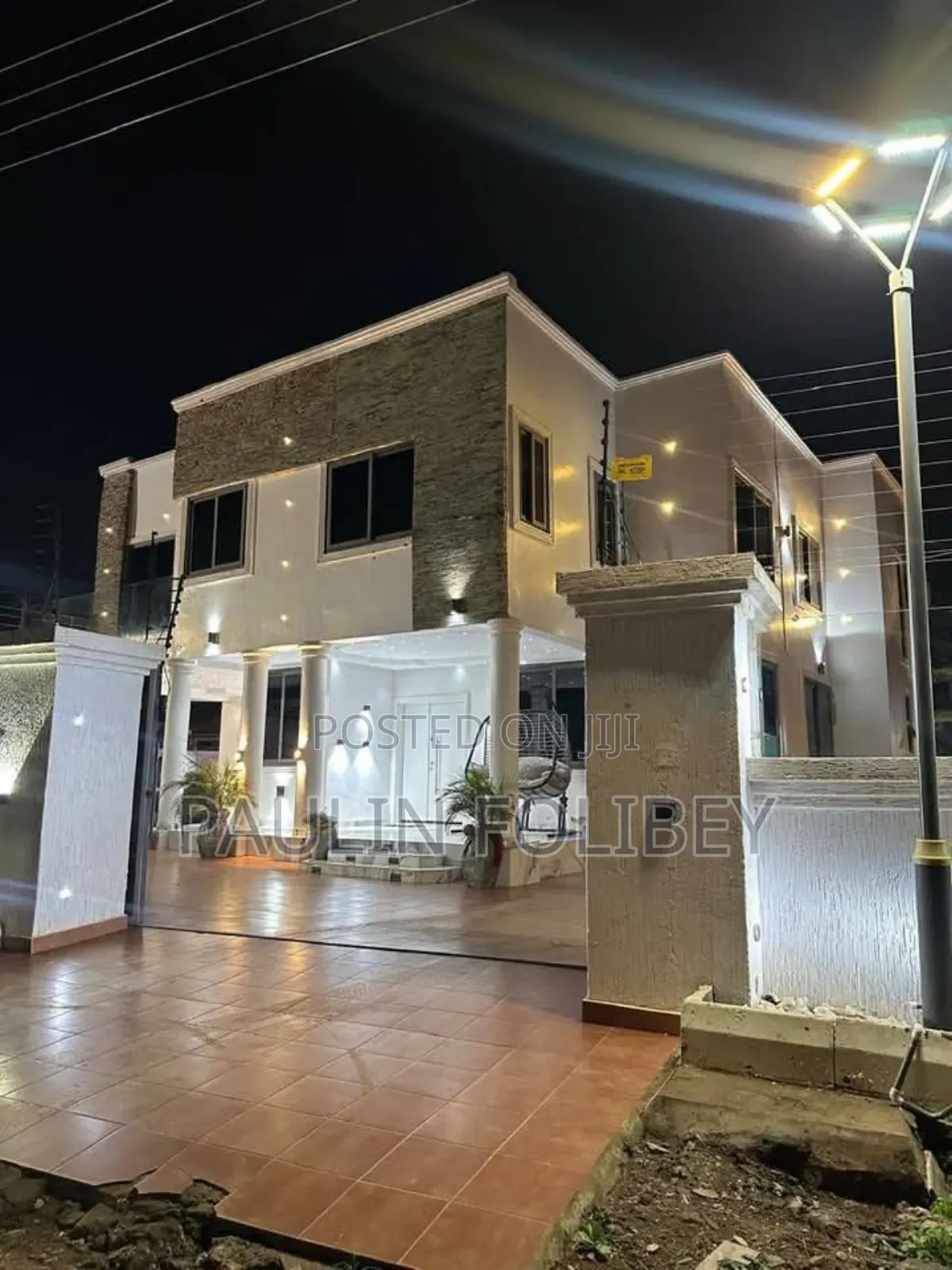 5bdrm Duplex in Dg Properties, Amasaman for sale
