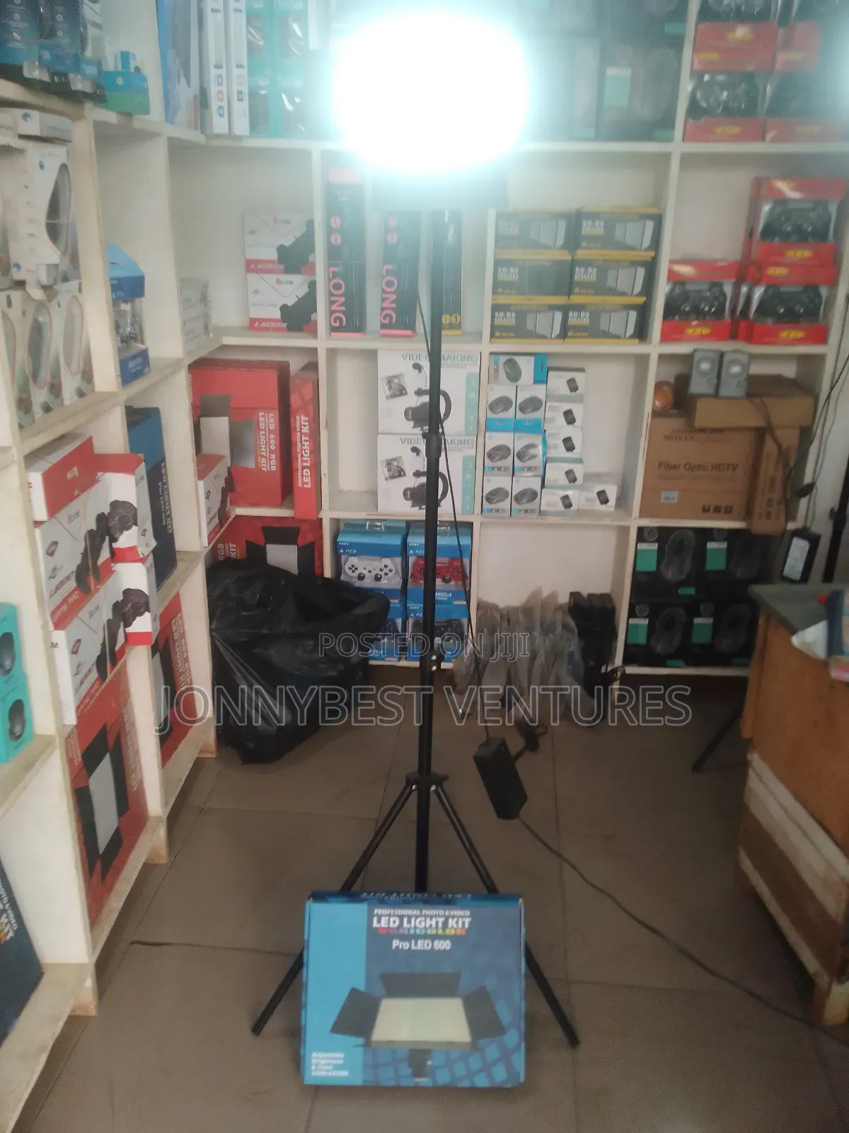Pro Led 600 Light Led 600 Rechargeable Video Light