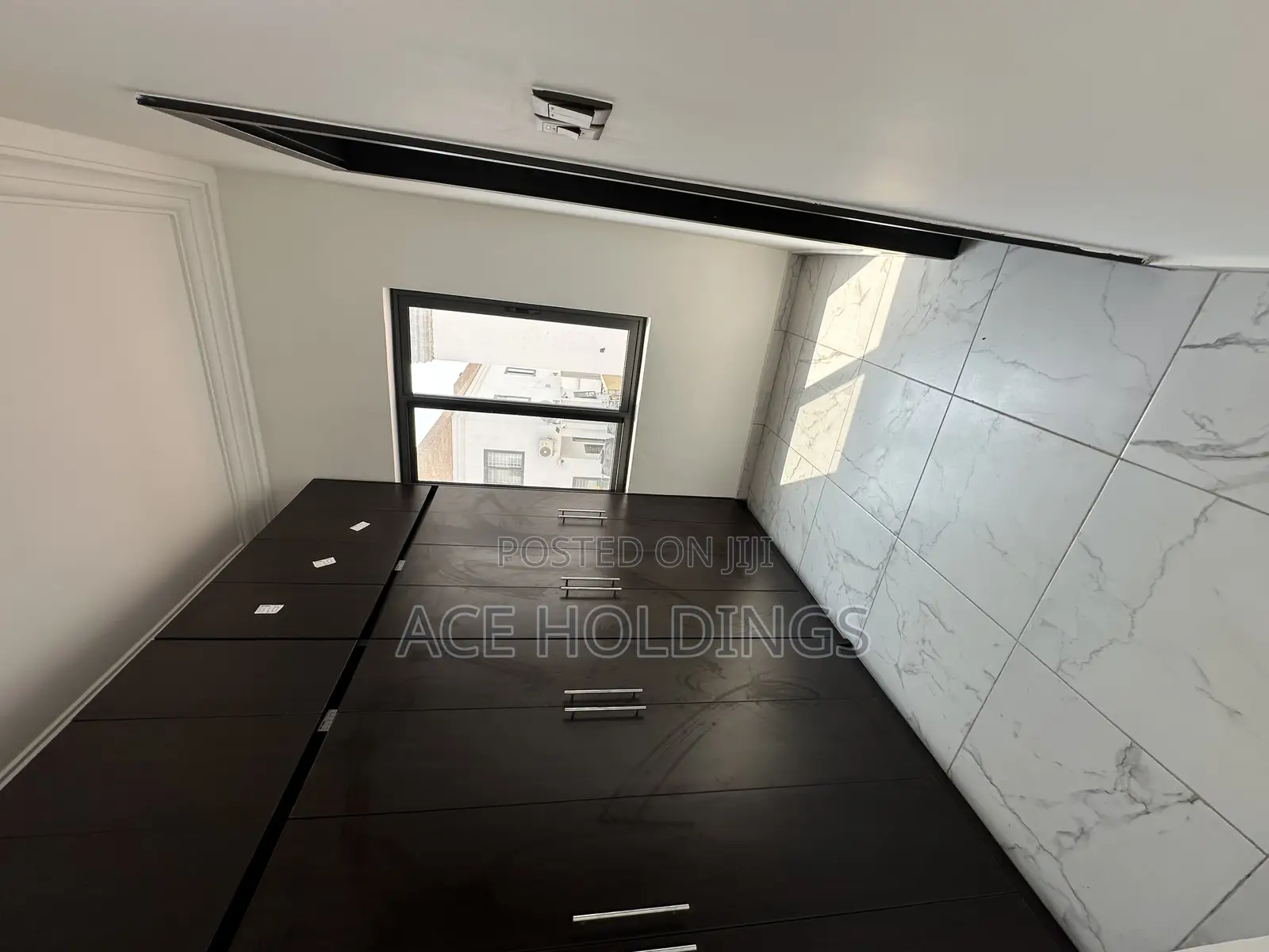 3bdrm House in Avaition, Ashaley Botwe for sale