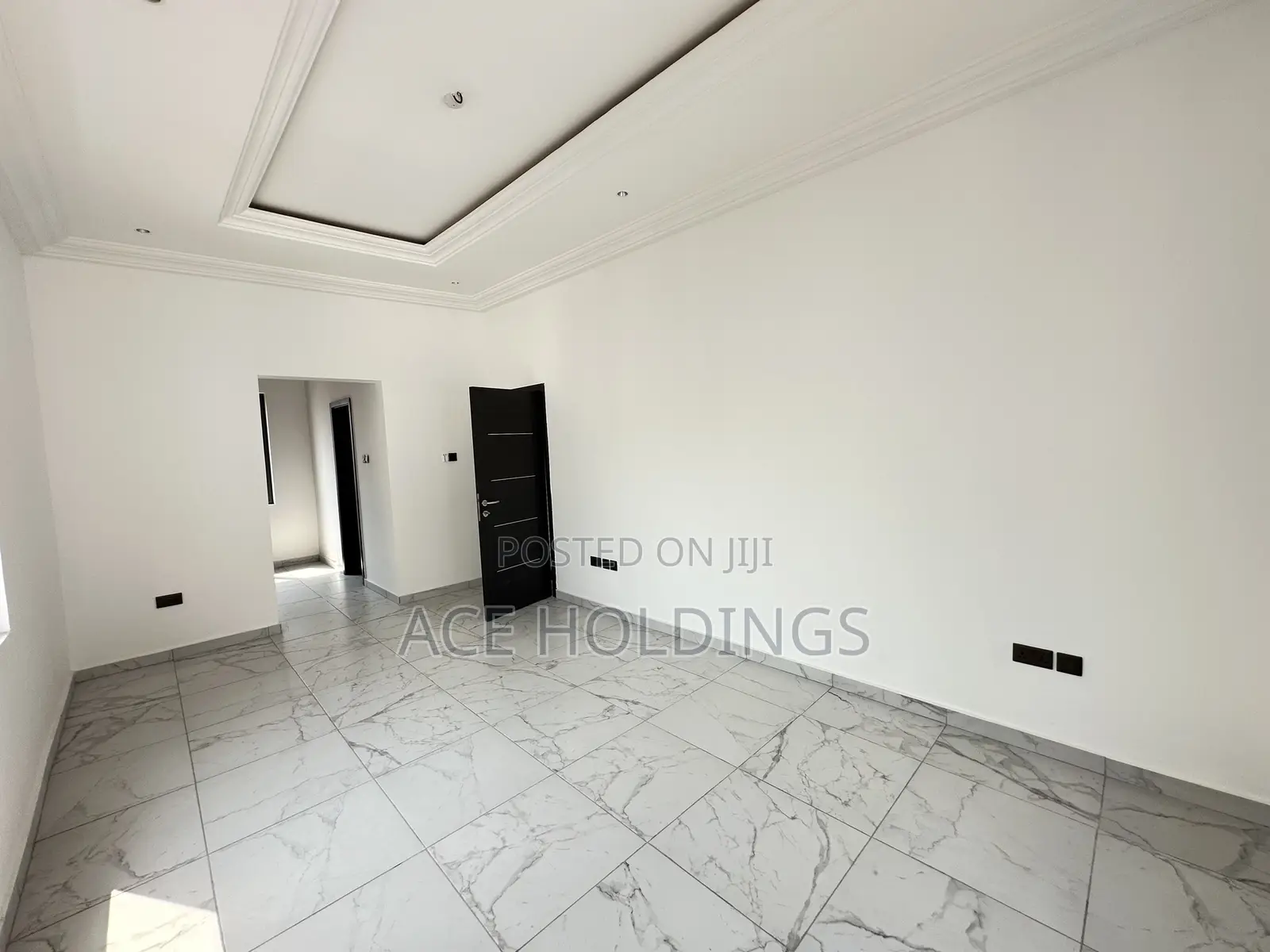 3bdrm House in Avaition, Ashaley Botwe for sale