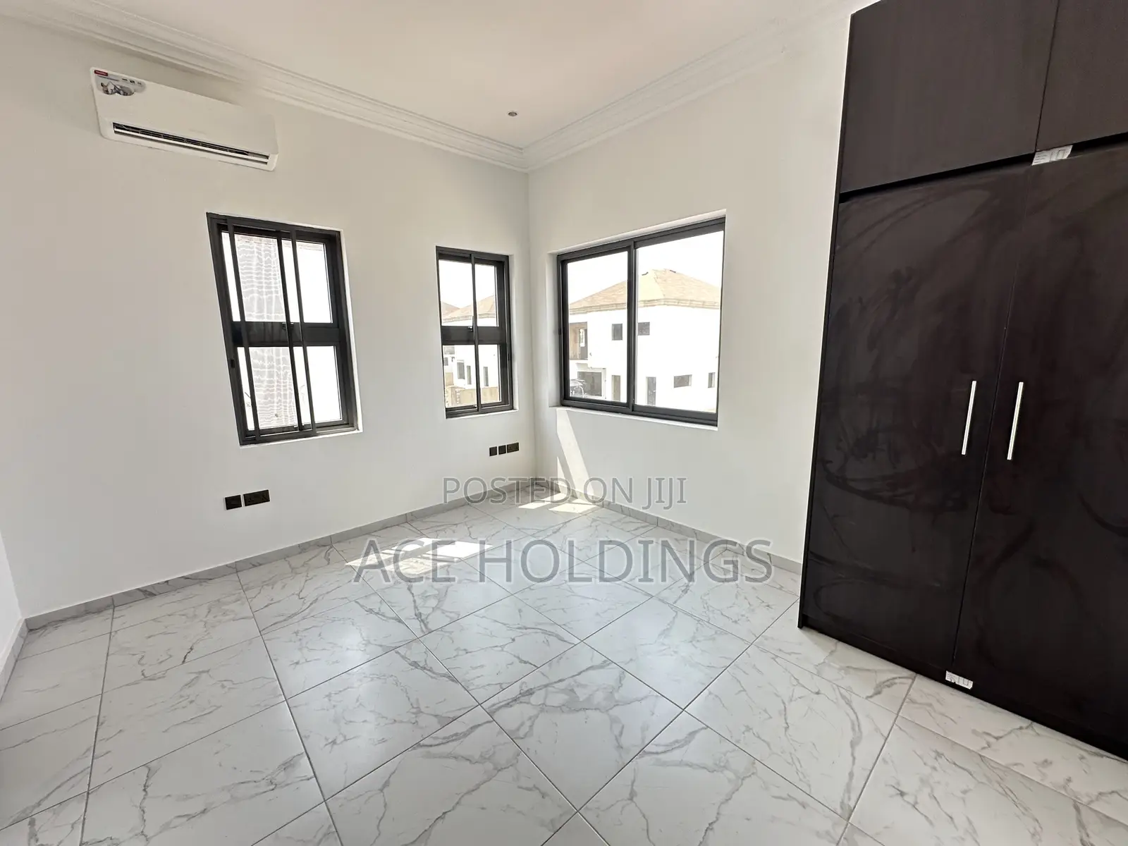 3bdrm House in Avaition, Ashaley Botwe for sale