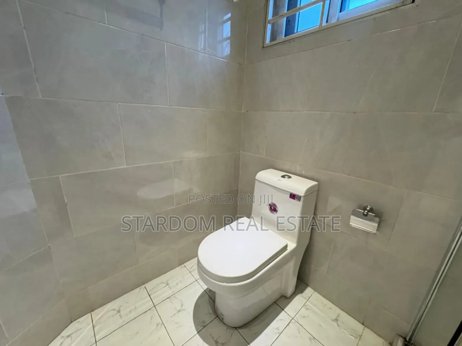 4bdrm Duplex in A&C Mall Area for rent