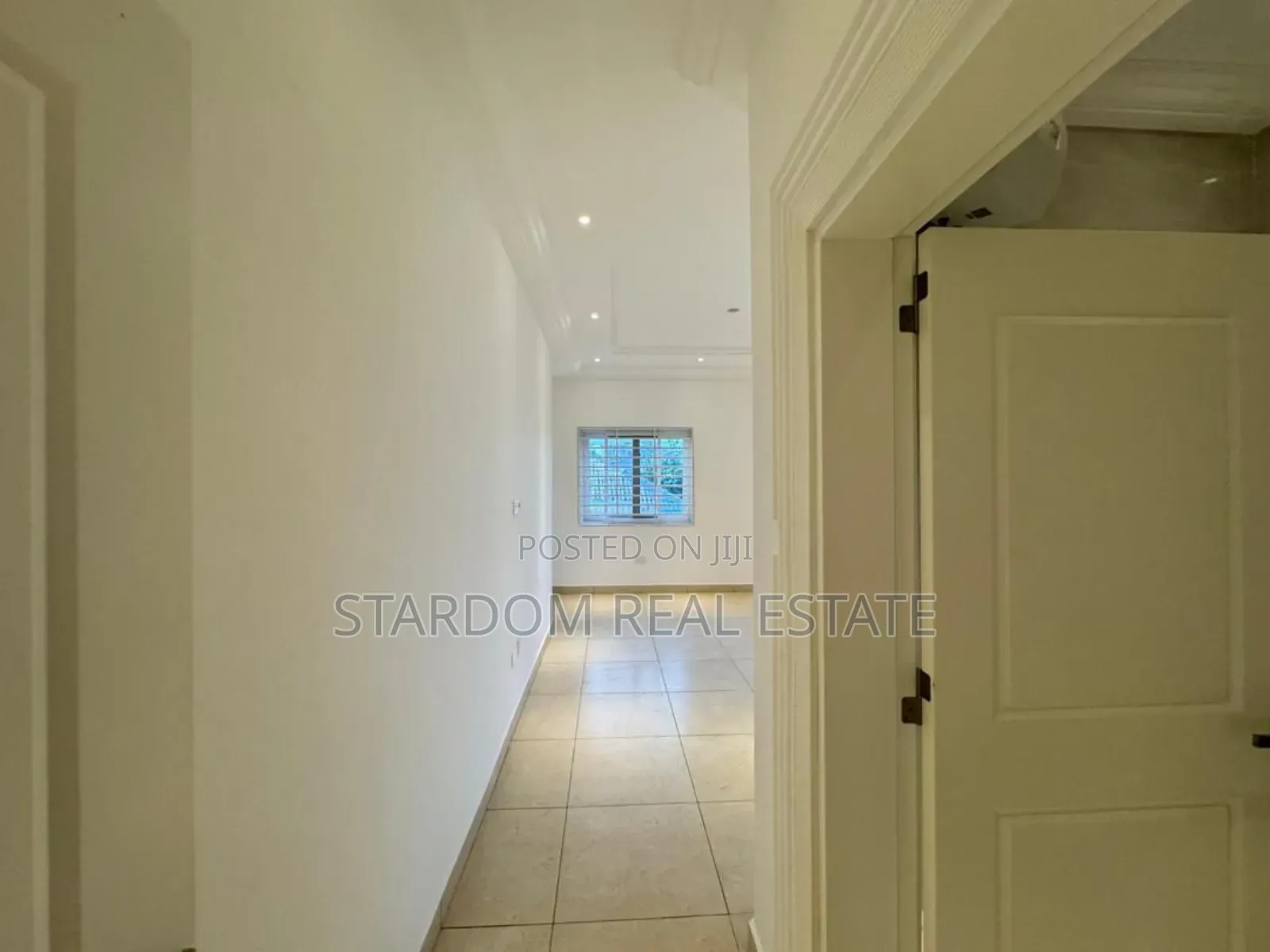 4bdrm Duplex in A&C Mall Area for rent