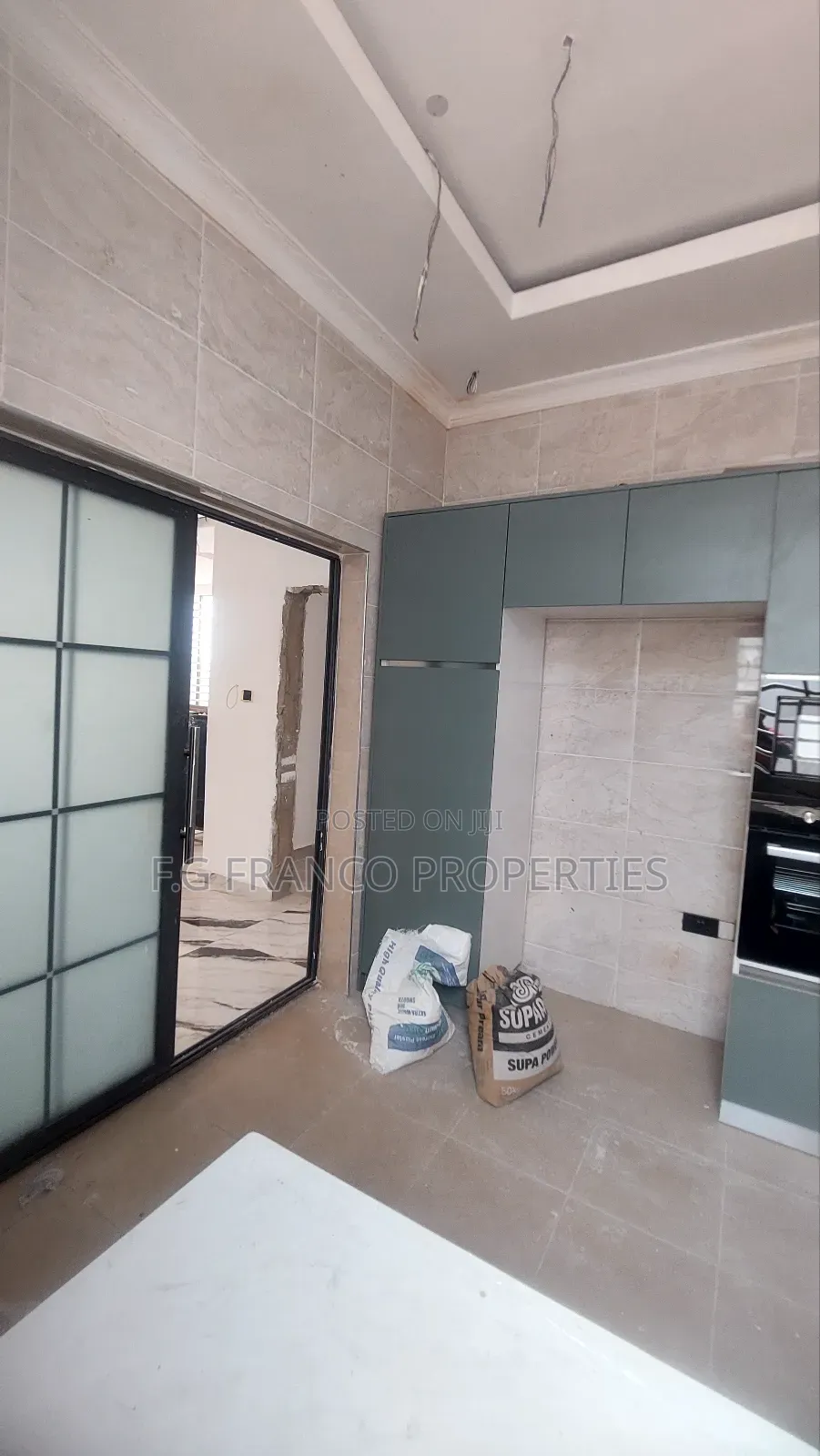 4bdrm House in Kg.Franco Properties, Spintex for sale