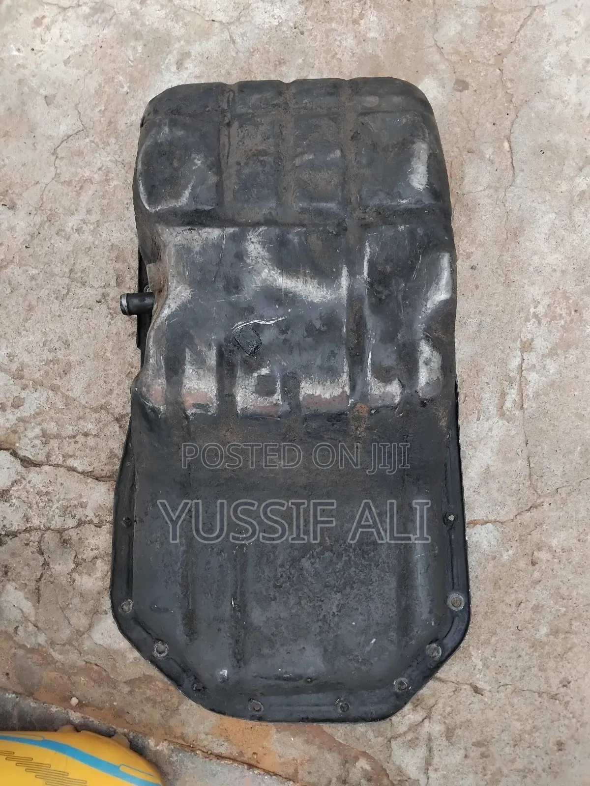 Hyundai Vast Cover and Oil Base for Sale