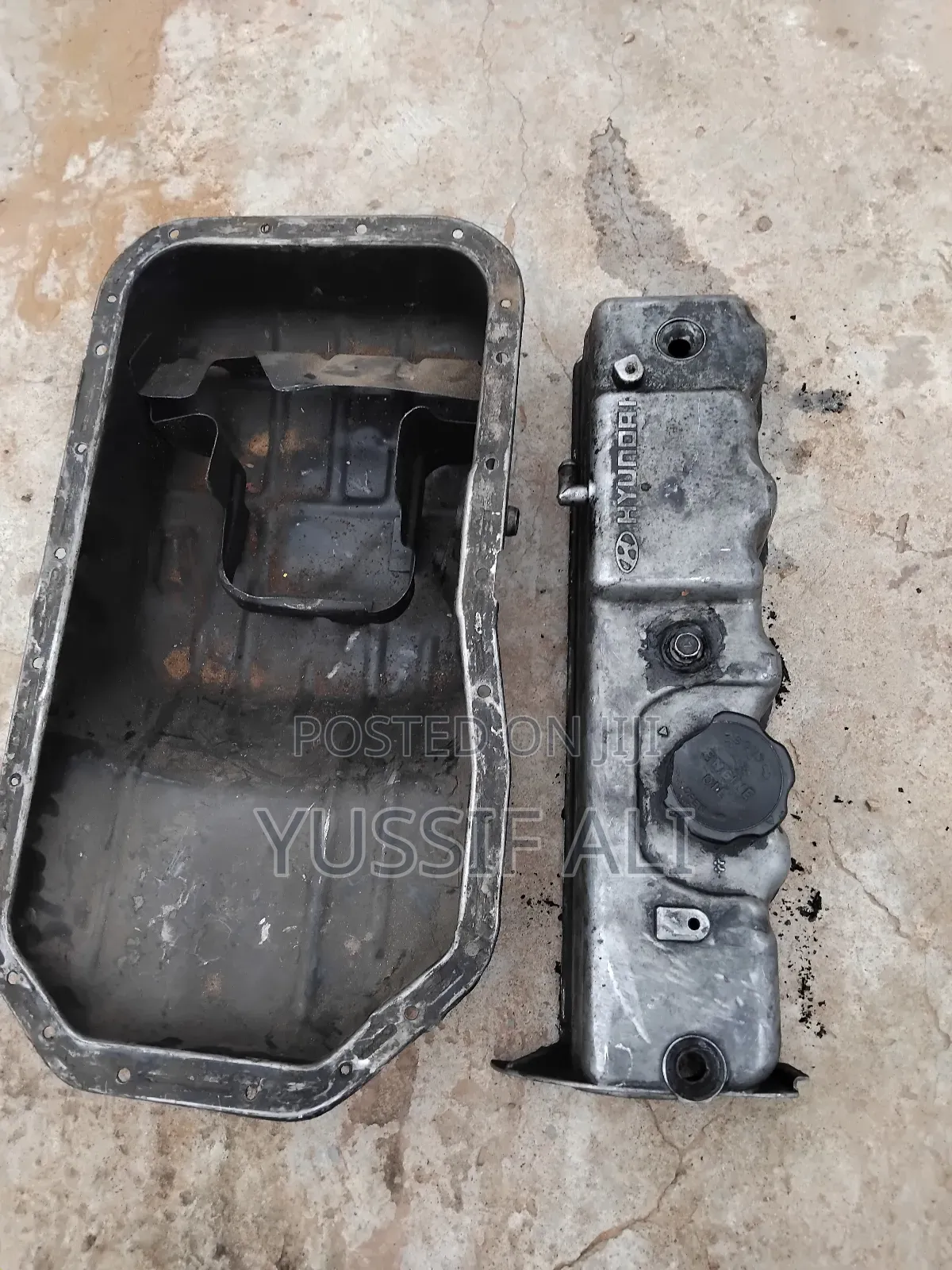 Hyundai Vast Cover and Oil Base for Sale