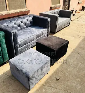 Furniture Sofa + Table