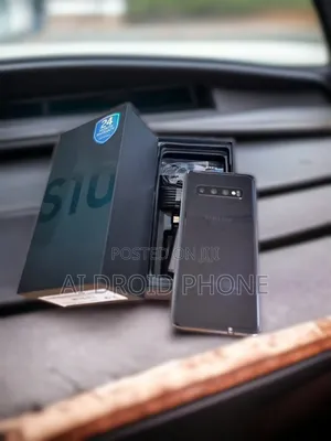 New Samsung Galaxy S10 128 GB Black