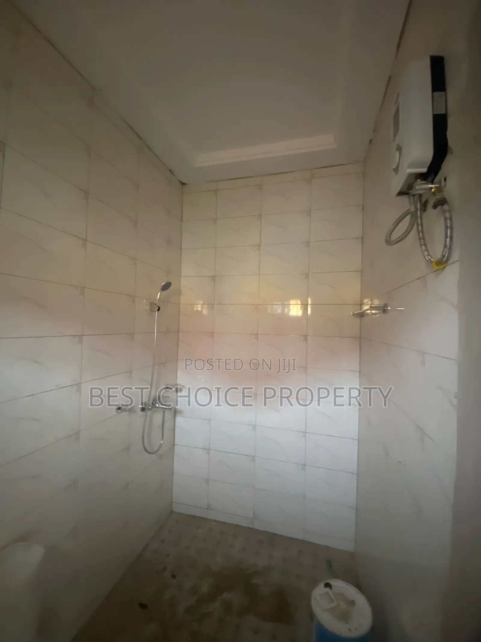 2bdrm Apartment in Amenhia, Adenta for rent