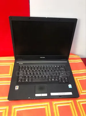 Laptop Toshiba Satellite L350 2GB Intel HDD 160GB