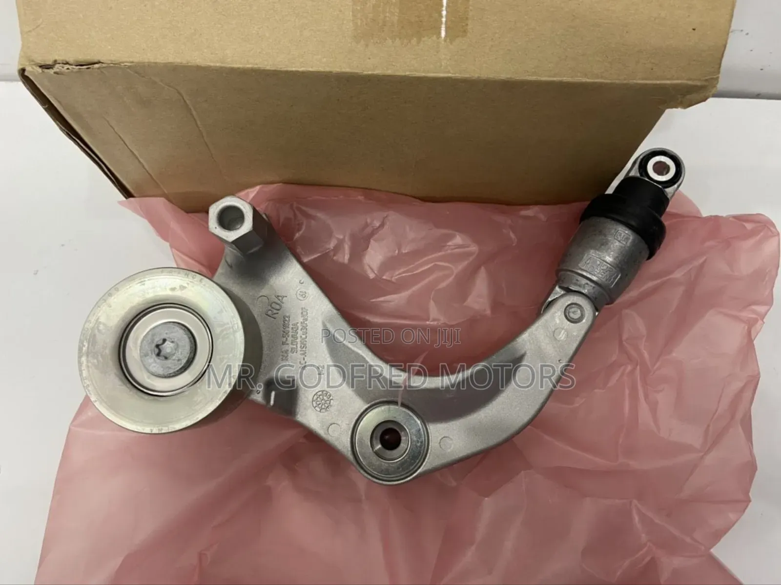 Honda Civic 2014 Belt Tensioner. Original.