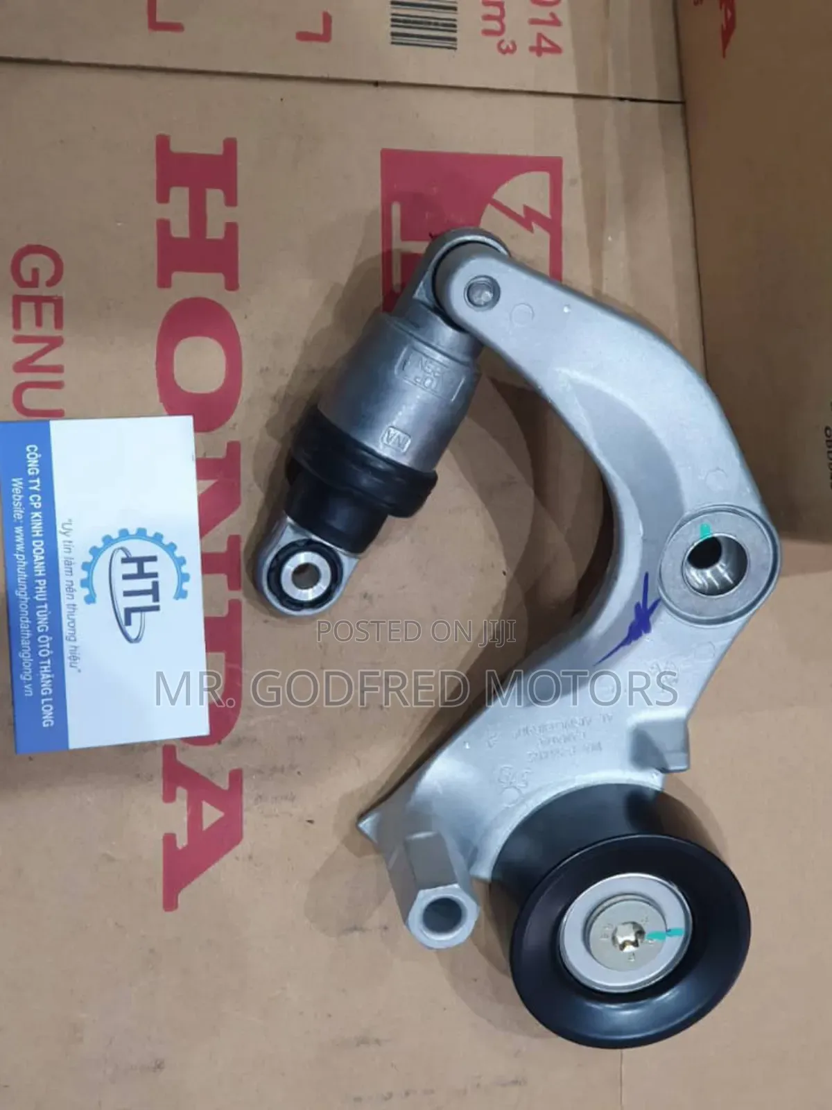 Honda Civic 2010 Belt Tensioner. Original.