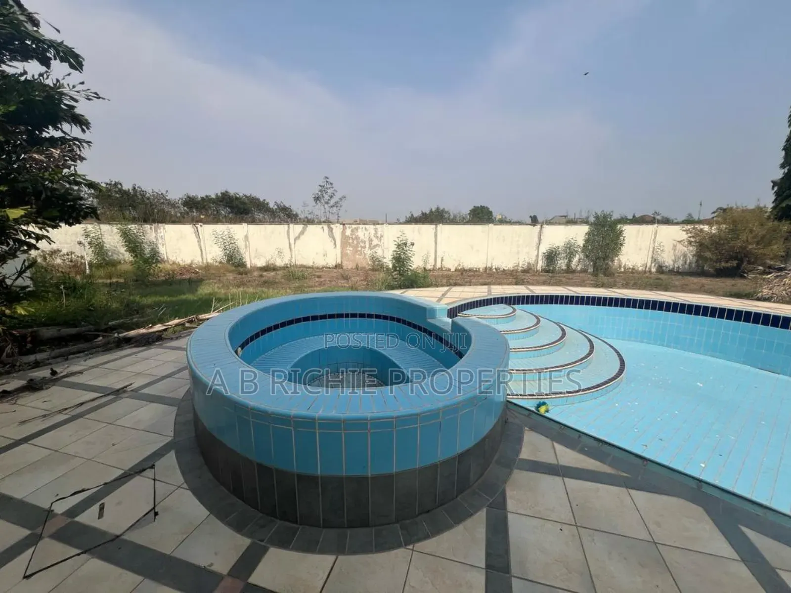 5bdrm Mansion in Ab Richie Properties, East Legon for sale