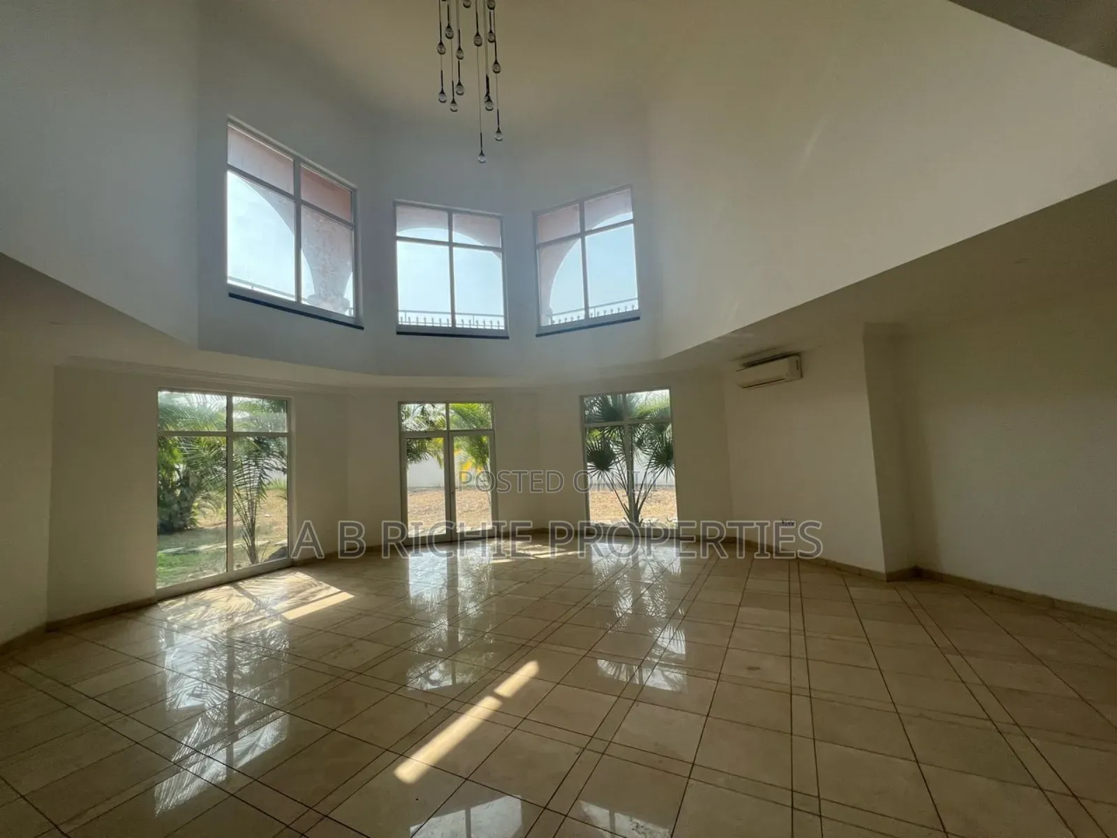 5bdrm Mansion in Ab Richie Properties, East Legon for sale