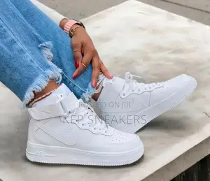 Nike Air Force 1 High "Triple White”