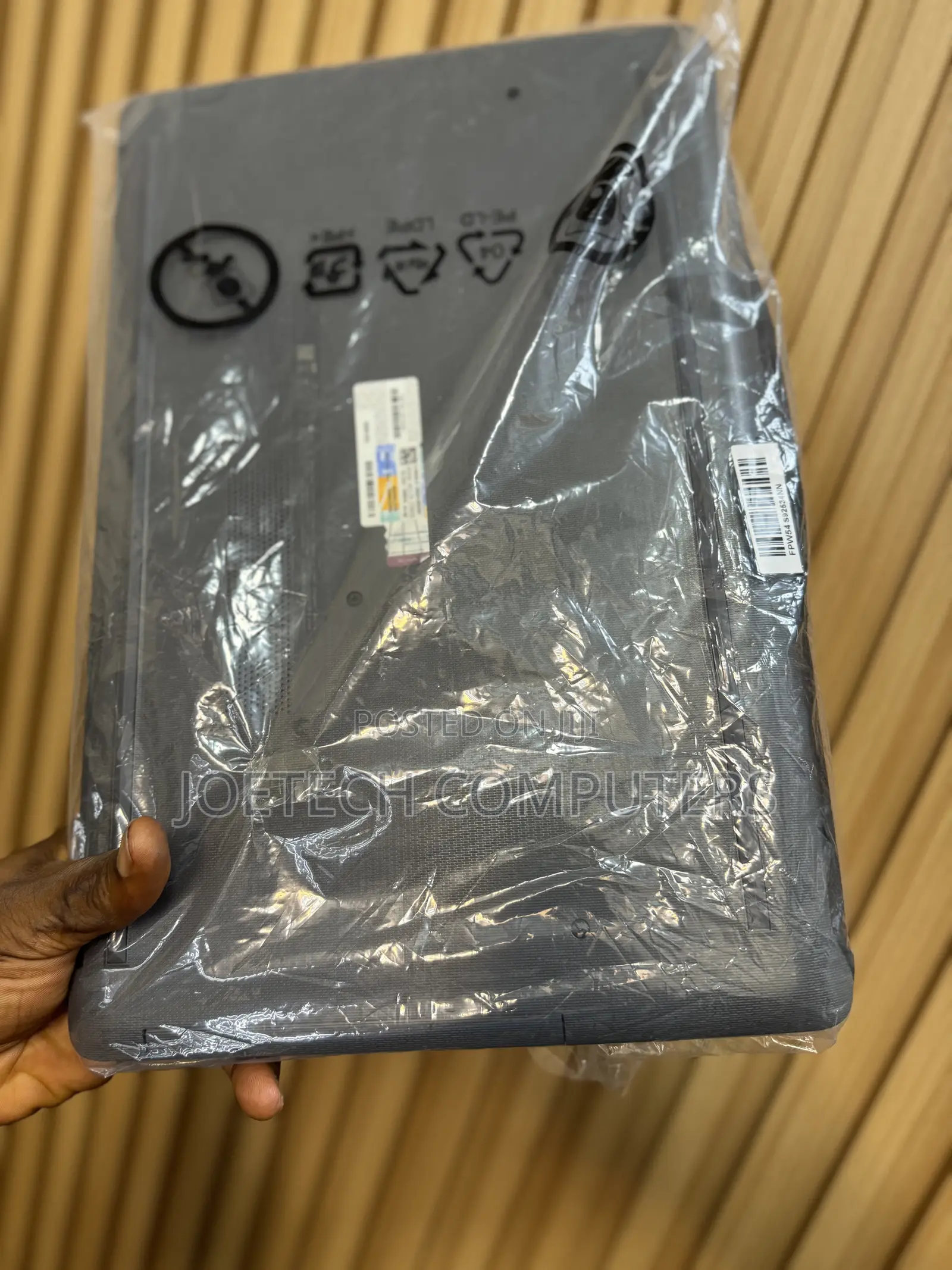New Laptop HP 250 G7 8GB Intel Core I3 SSD 512GB