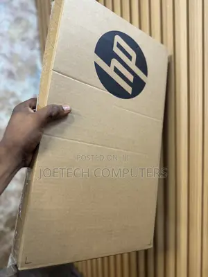 New Laptop HP 250 G7 8GB Intel Core I3 SSD 512GB