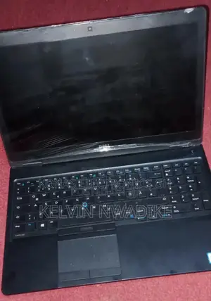 Laptop Dell Latitude 5580 8GB Intel Core I5 SSD 128GB