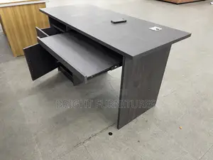 Quality Wooden Computer Desk for Home and Office Use