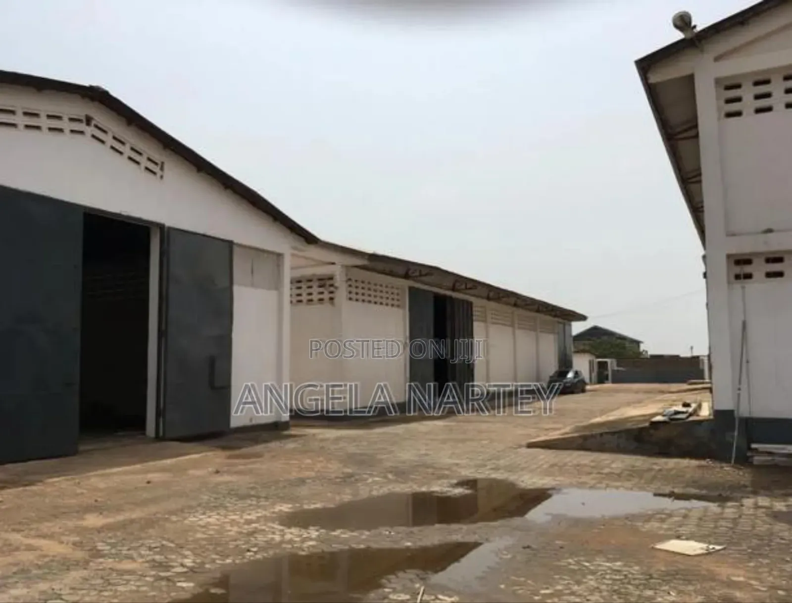 2000sq Warehouse for Sale at Tema Community 12
