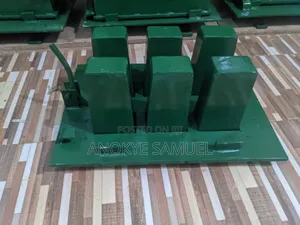 Concrete Block Moulds/Accessories