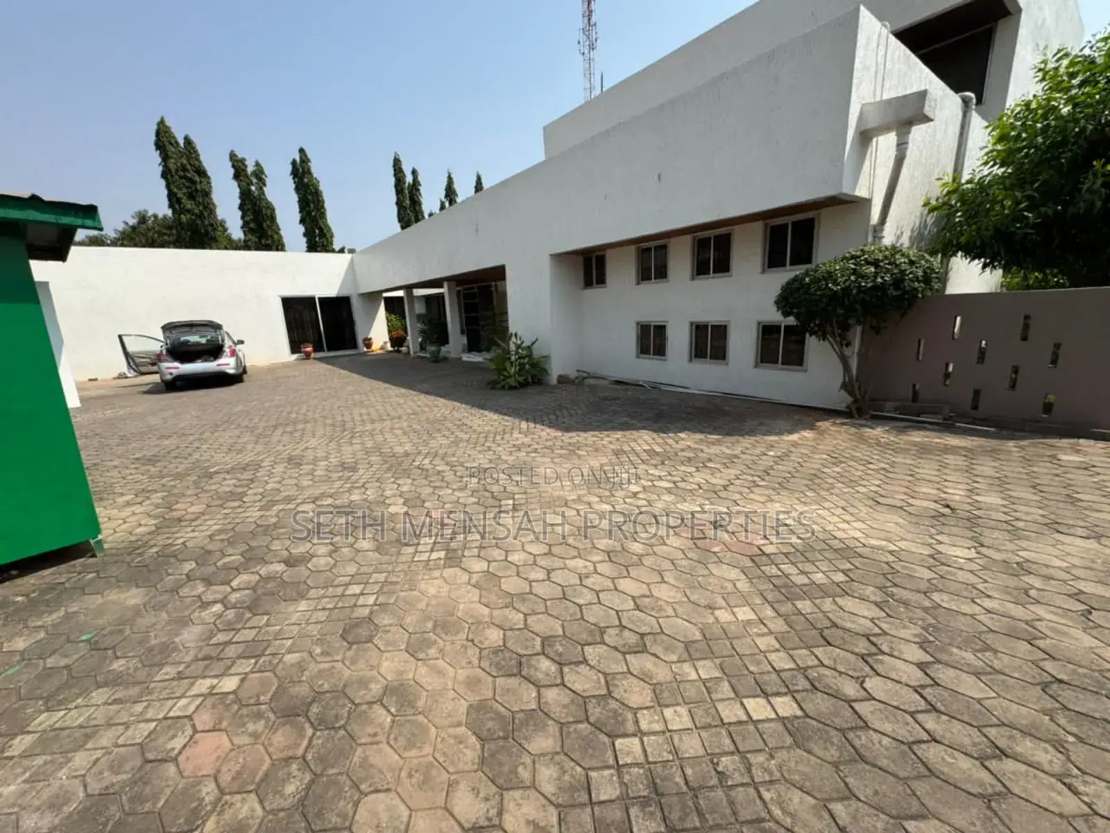 4bdrm House in Skm Properties, Abelemkpe for rent