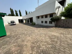 4bdrm House in Skm Properties, Abelemkpe for rent