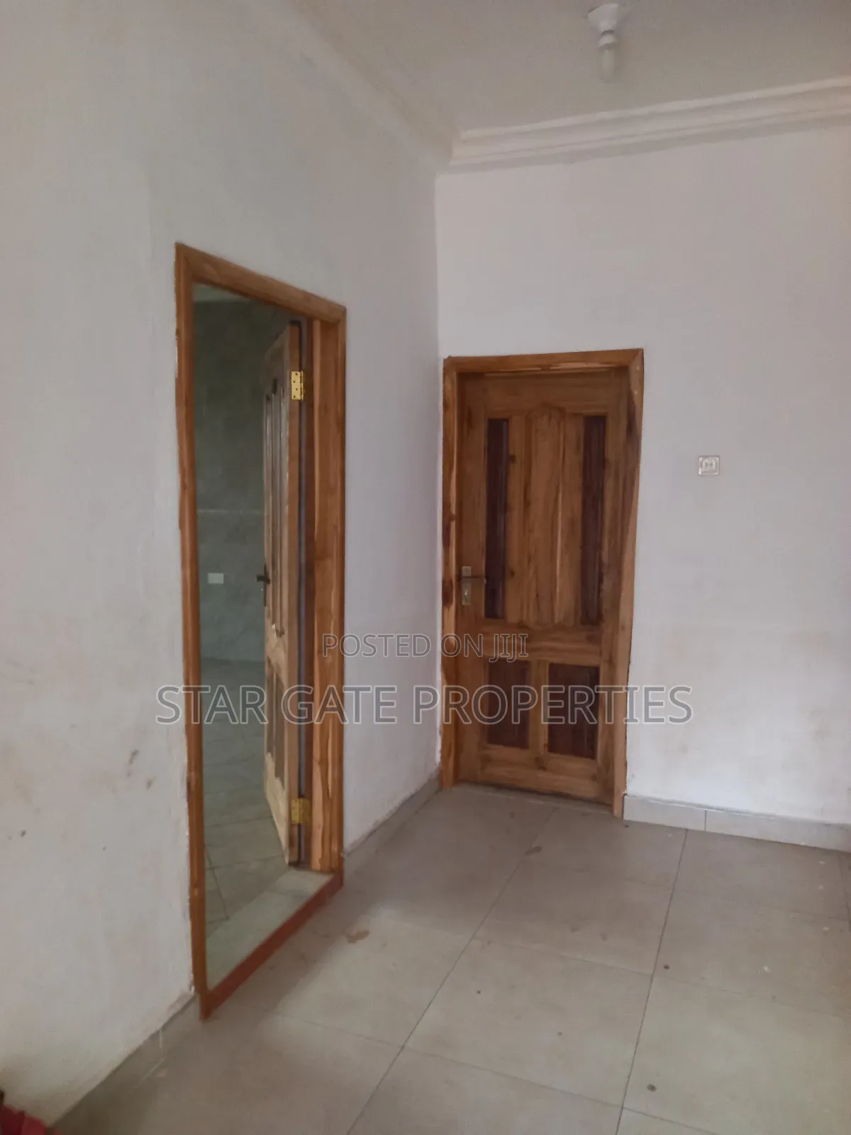 10bdrm House in Abrepo Asubonten, Kumasi Metropolitan for sale