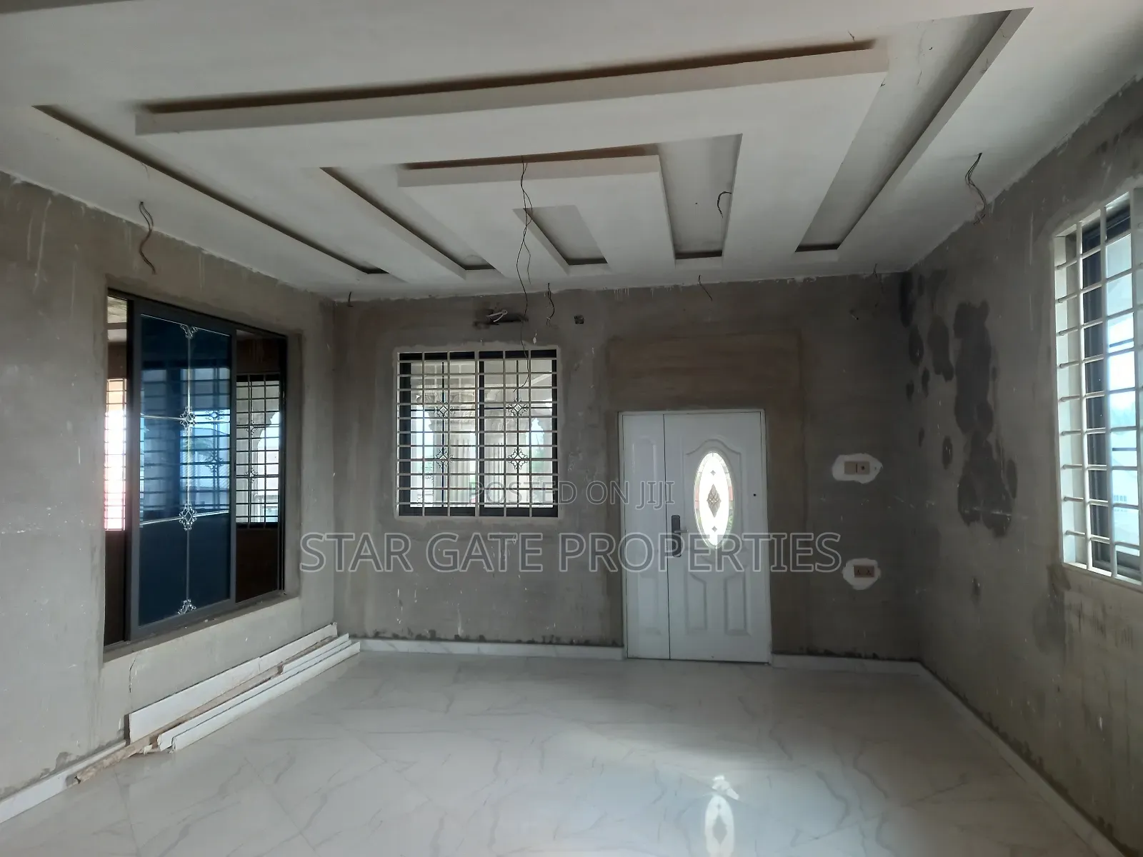 8bdrm House in Kenyasi Adwumam, Kumasi Metropolitan for sale