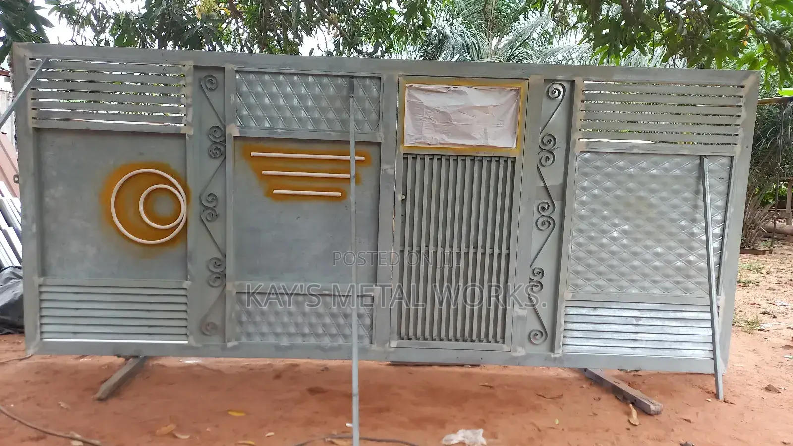 Kay's Round Design Gate