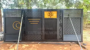 Kay's Round Design Gate