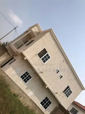 Mini Flat in Bee Decor & Homes, Oyarifa for sale