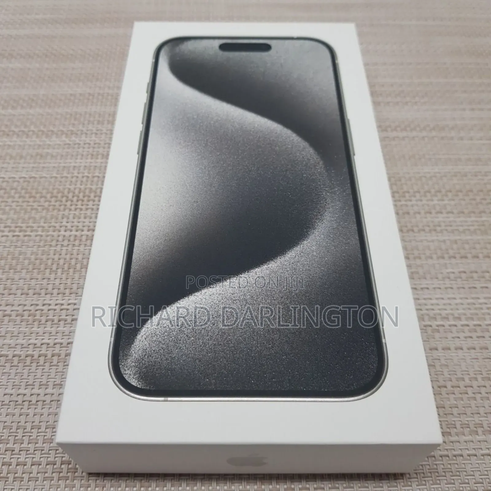 New Apple iPhone 15 Pro 128 GB Black