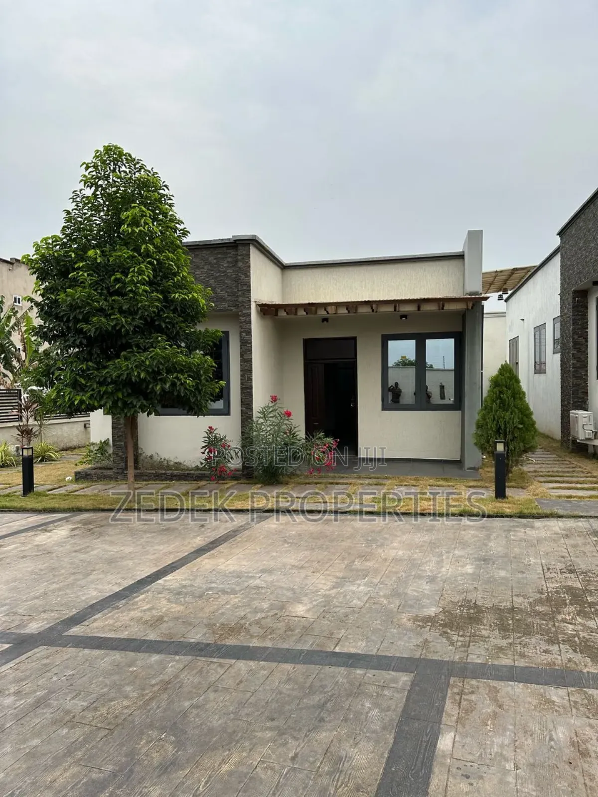 2bdrm House in Kwabenya, Ashomang Estate for rent