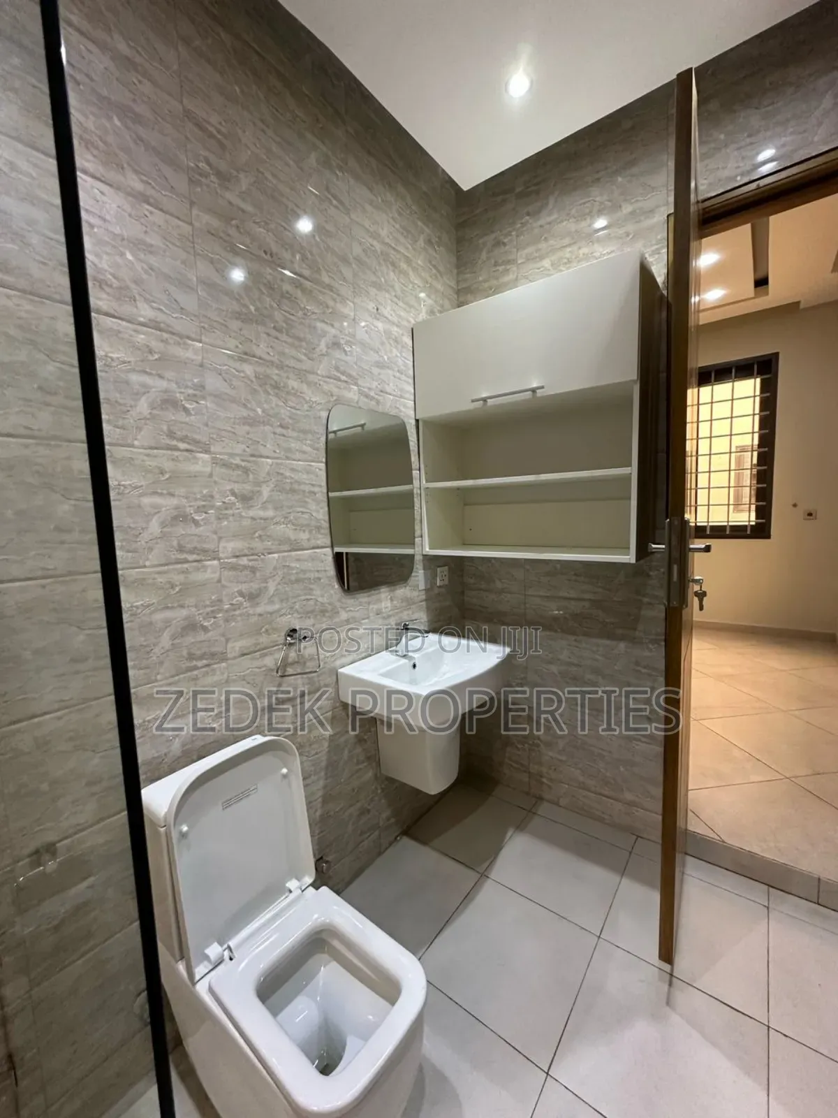 2bdrm House in Kwabenya, Ashomang Estate for rent
