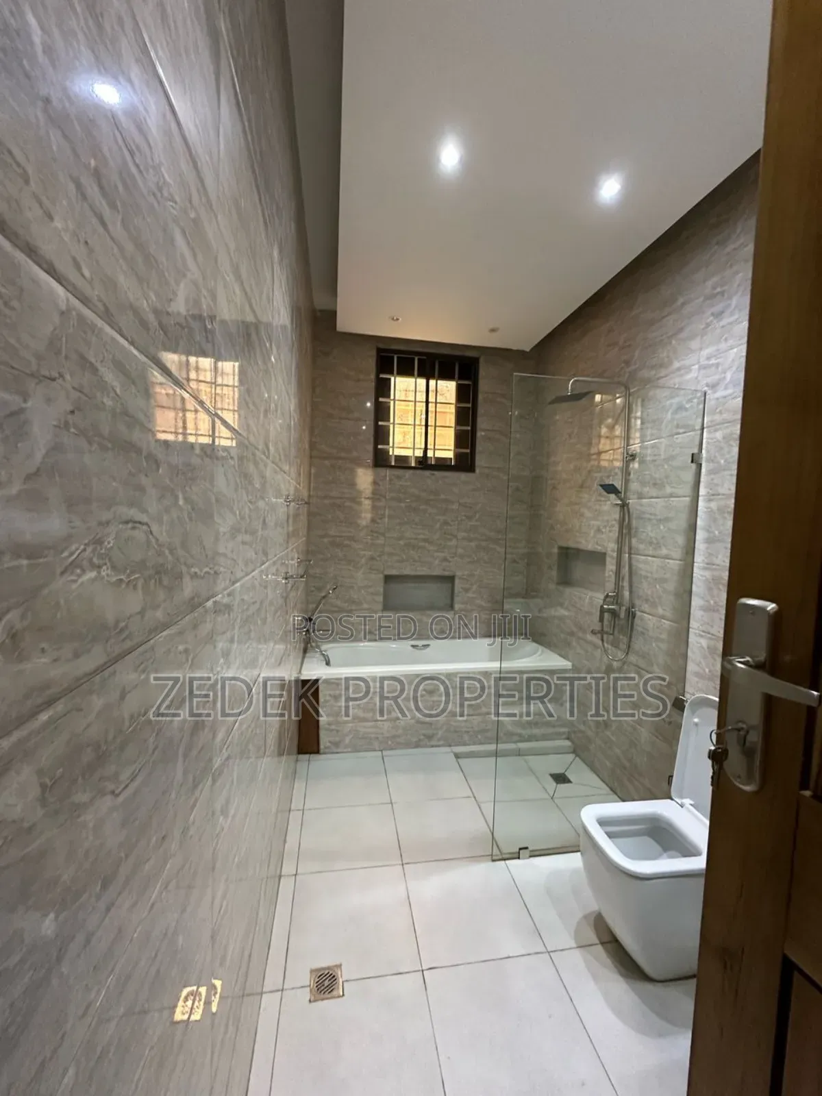 2bdrm House in Kwabenya, Ashomang Estate for rent